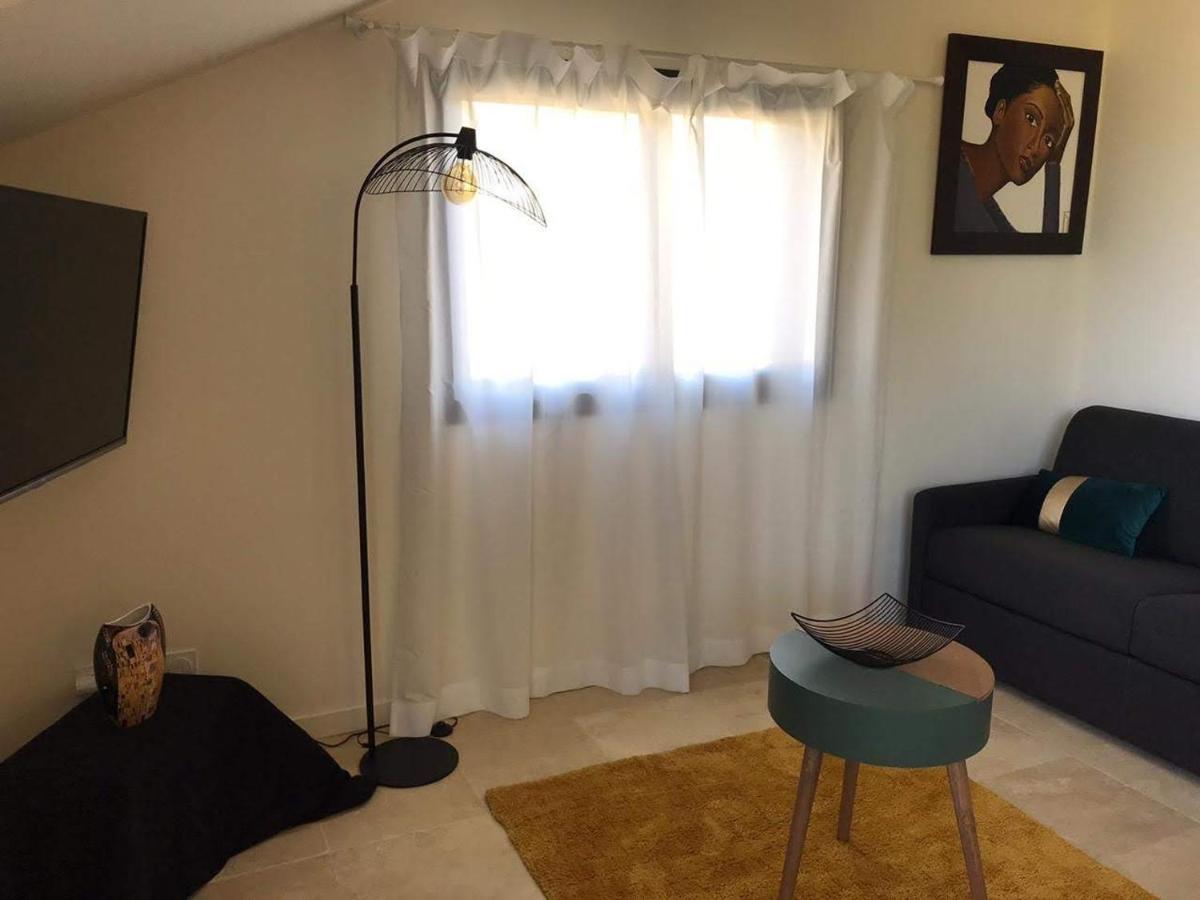 Appartement Artistique De Boucan Canot Saint-Paul Exterior photo